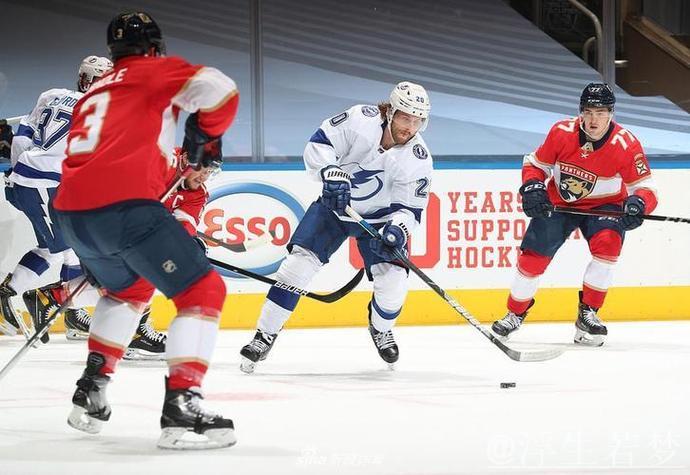 油人对阵美洲豹:总决赛第三场较量 油人对阵美洲豹:总决赛第三场较量